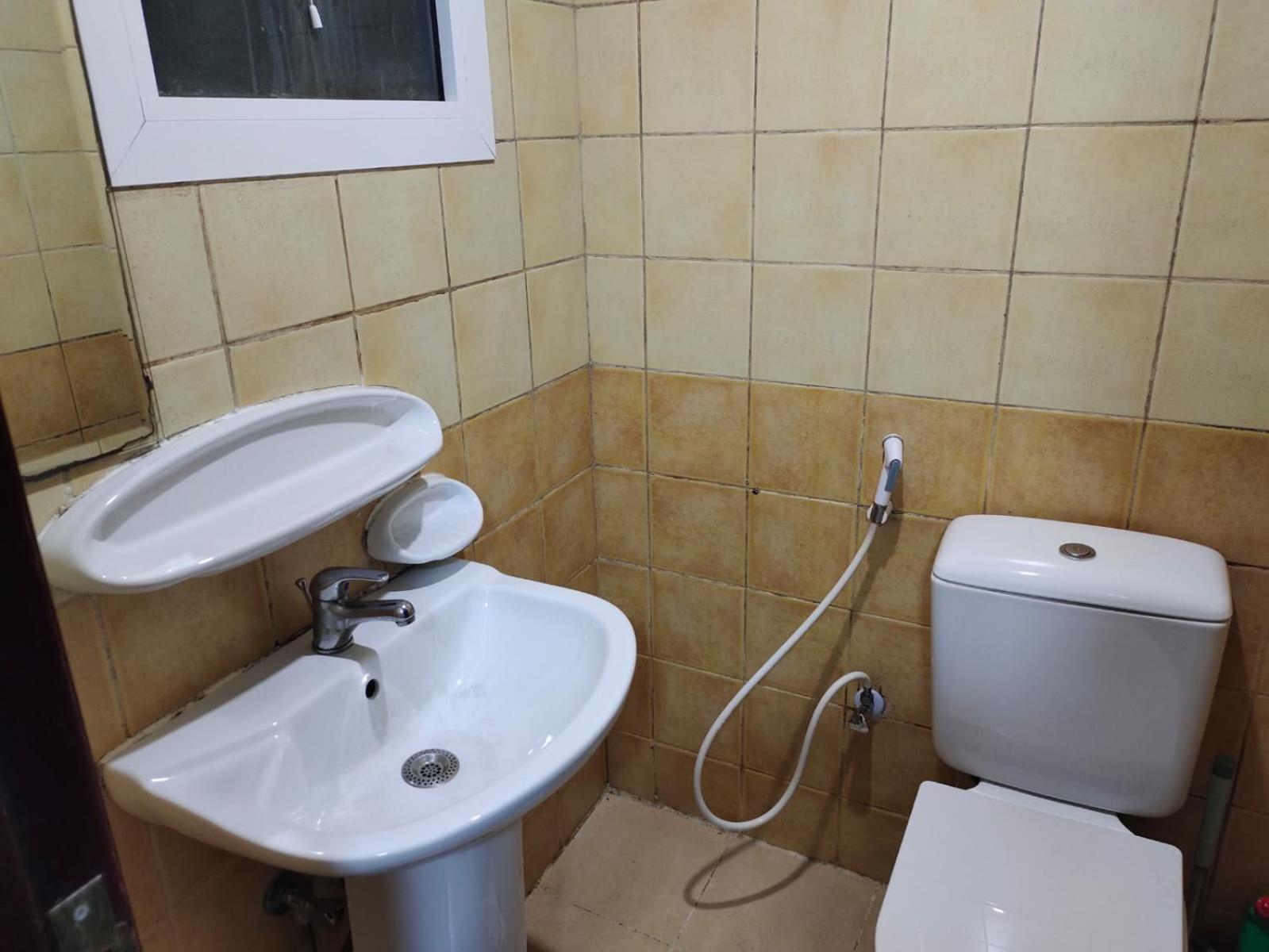 Arnim Suite - 3 Bedrooms Apartment Sharjah Exterior photo