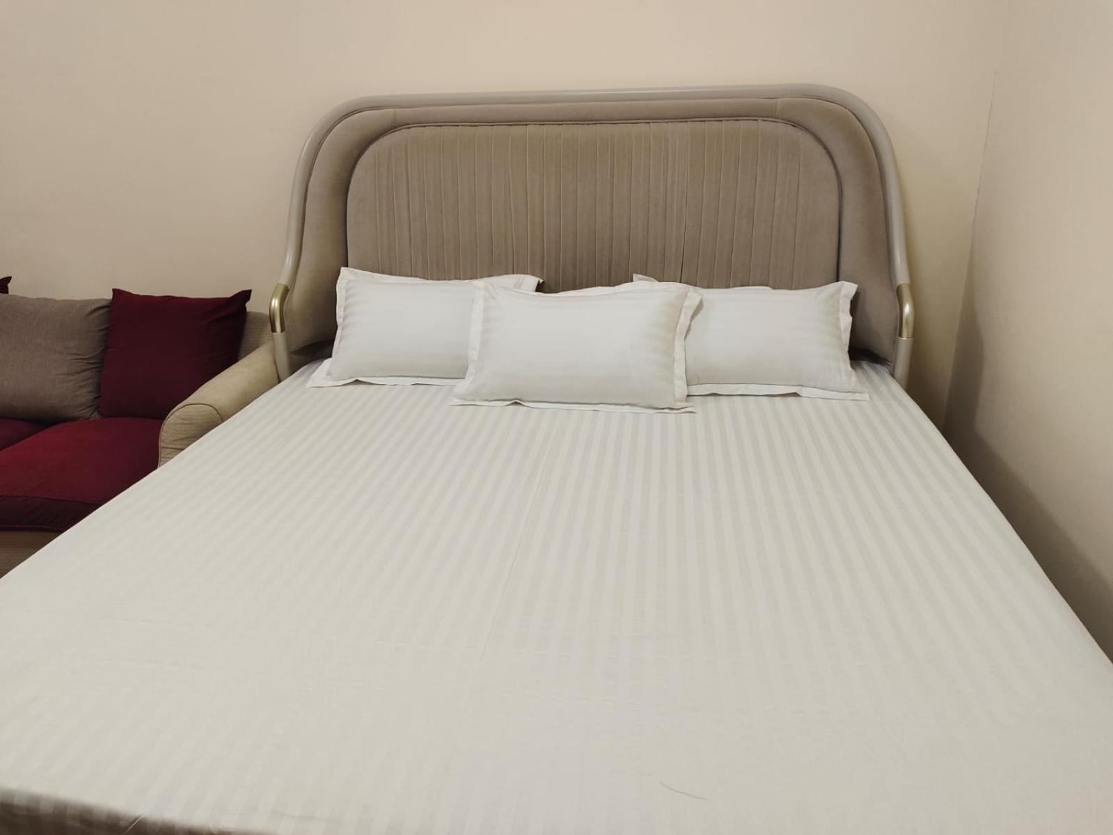 Arnim Suite - 3 Bedrooms Apartment Sharjah Exterior photo