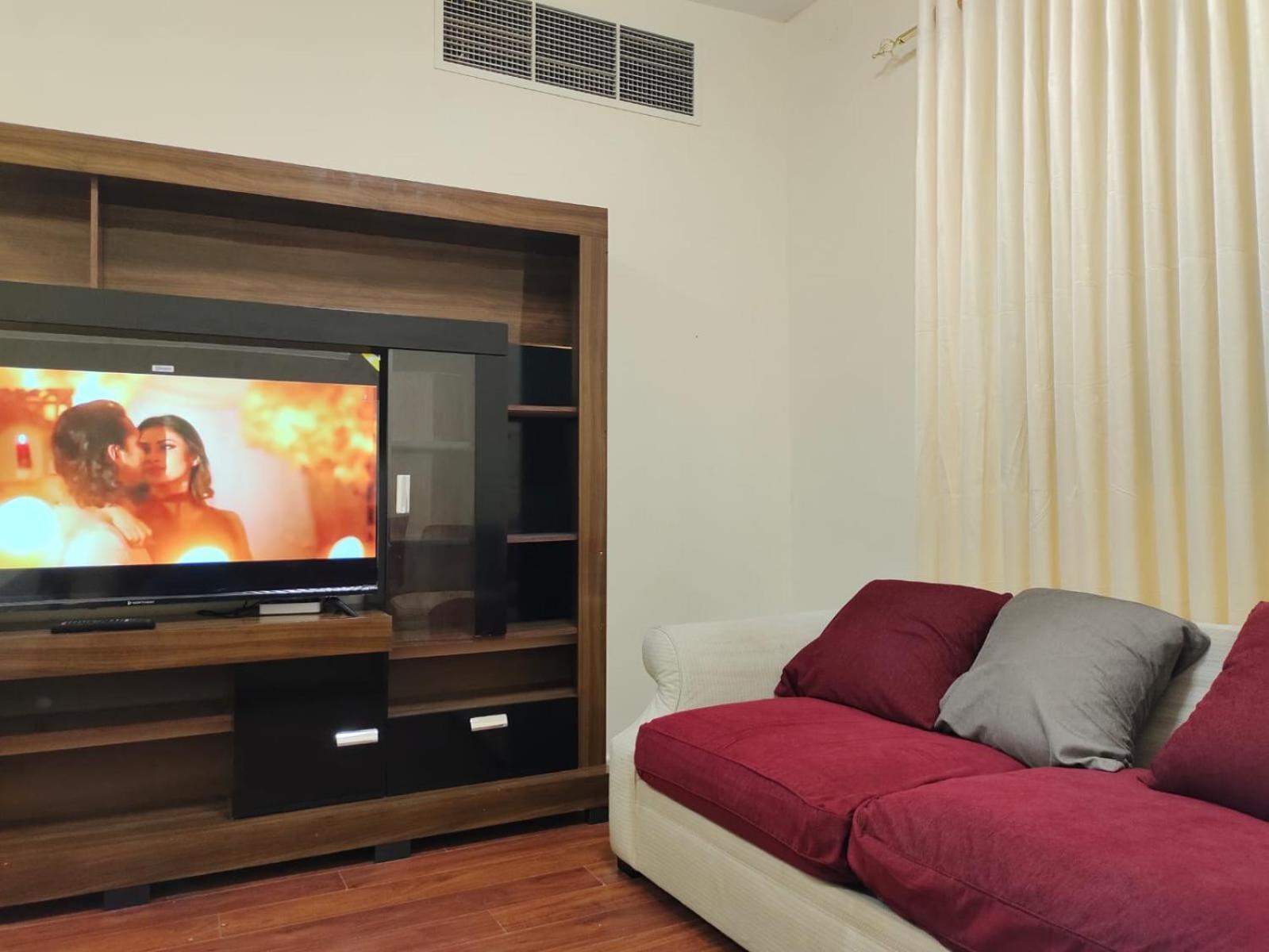 Arnim Suite - 3 Bedrooms Apartment Sharjah Exterior photo